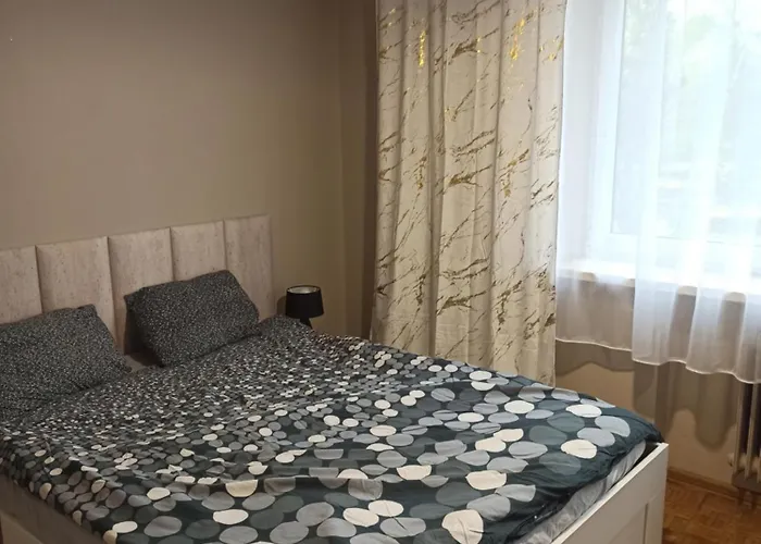 Parkowa נובי טארג